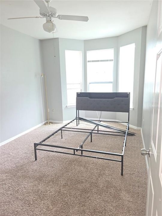 В аренду: $1,700 (2 спален, 2 ванн, 1127 Квадратных фут)