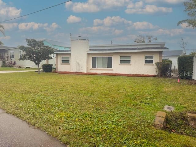 For Rent: $2,300 (2 beds, 2 baths, 1271 Square Feet)