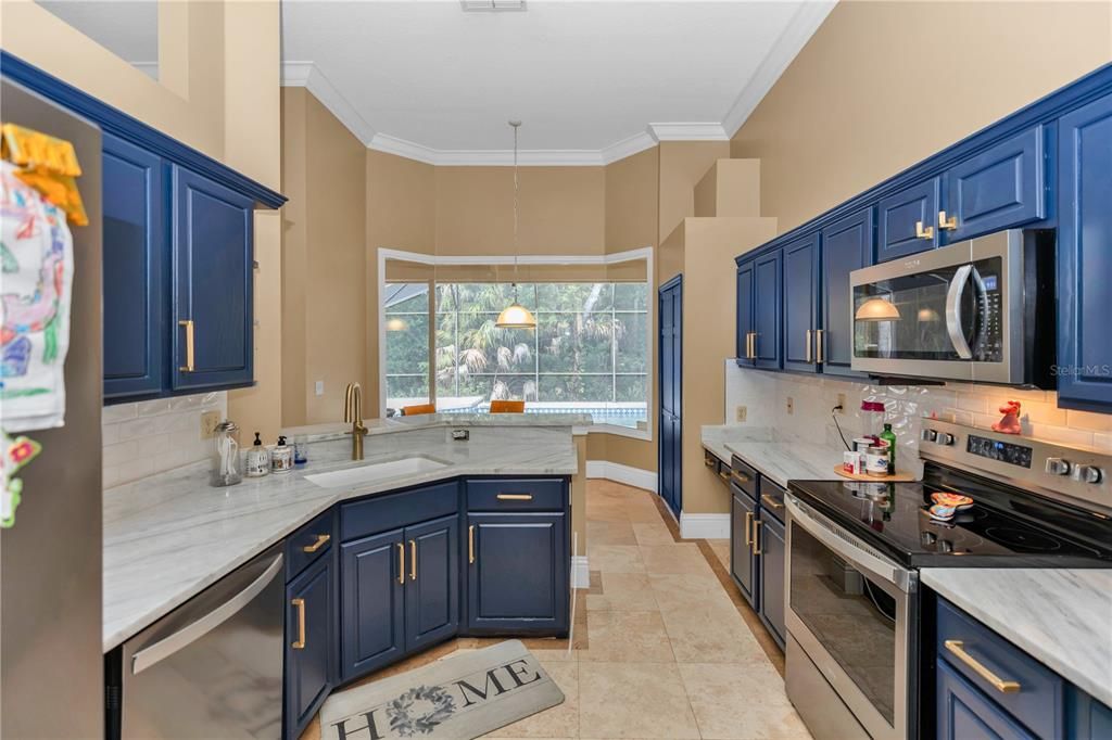 For Sale: $599,000 (4 beds, 2 baths, 2269 Square Feet)
