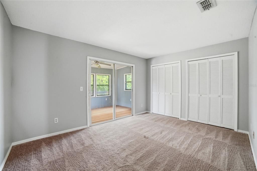 For Sale: $715,000 (4 beds, 3 baths, 2911 Square Feet)