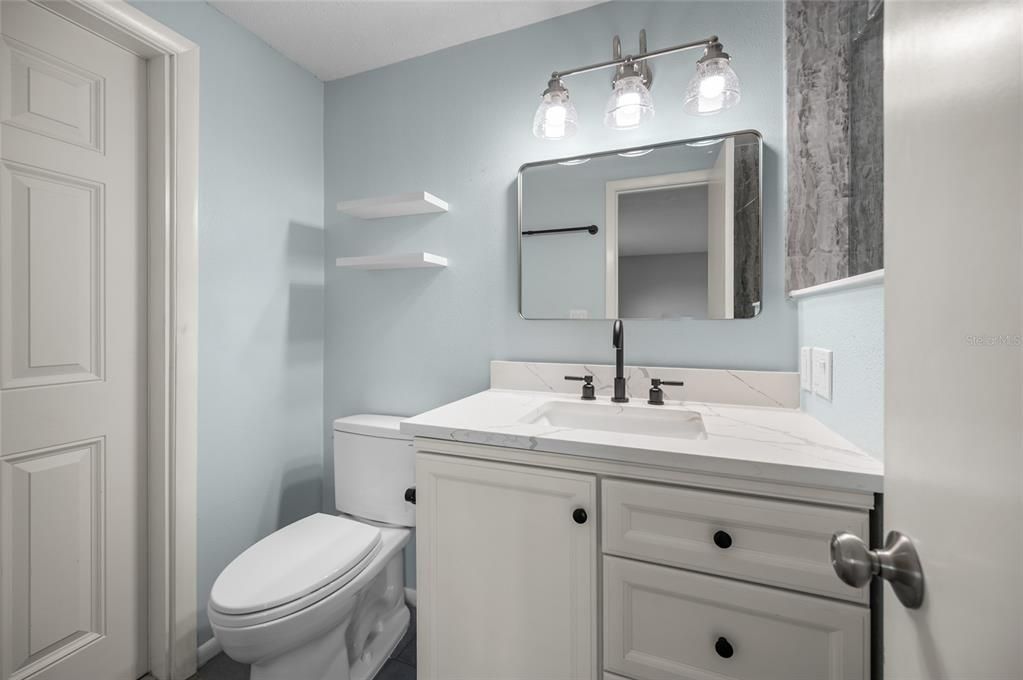For Sale: $450,000 (3 beds, 2 baths, 1642 Square Feet)