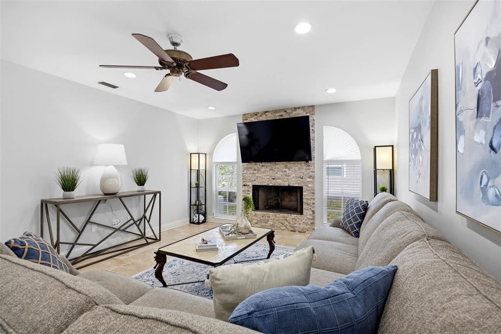 For Sale: $784,900 (4 beds, 3 baths, 2762 Square Feet)
