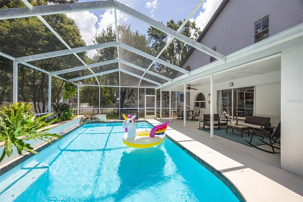 For Sale: $784,900 (4 beds, 3 baths, 2762 Square Feet)