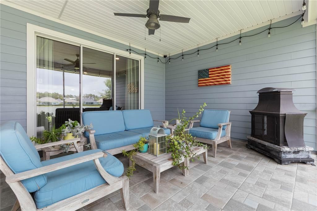 For Sale: $529,900 (4 beds, 3 baths, 2490 Square Feet)