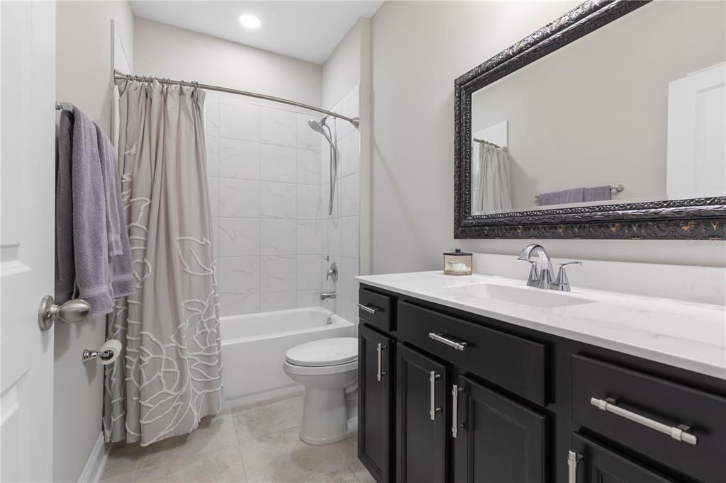 For Sale: $529,900 (4 beds, 3 baths, 2490 Square Feet)