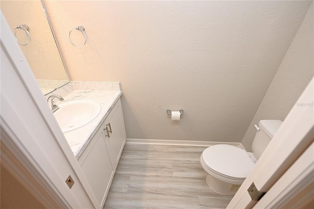 В аренду: $2,560 (4 спален, 2 ванн, 2110 Квадратных фут)