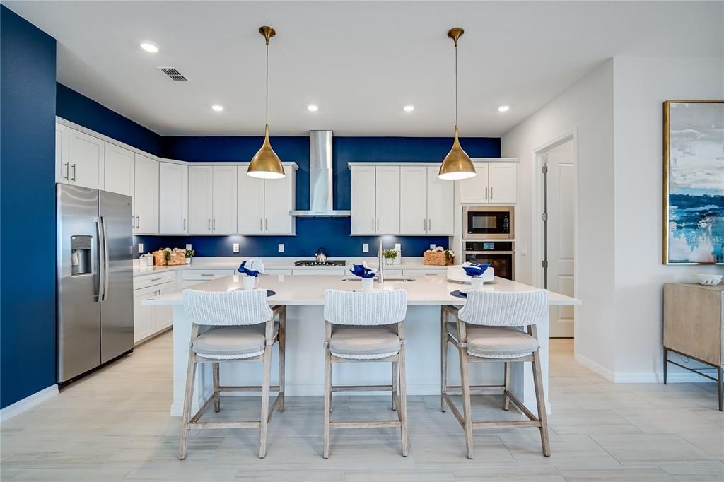 For Sale: $704,204 (3 beds, 3 baths, 2247 Square Feet)