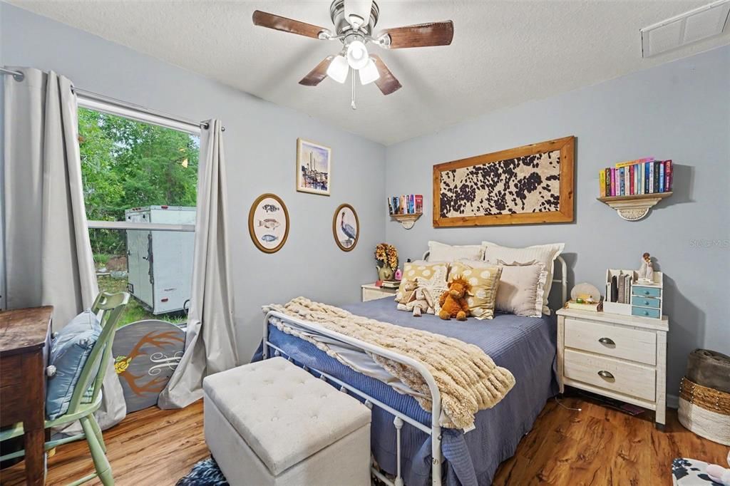 For Sale: $275,000 (3 beds, 2 baths, 1864 Square Feet)
