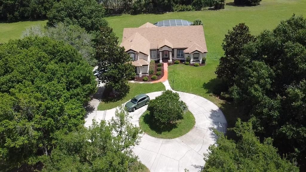 For Sale: $1,290,000 (5 beds, 3 baths, 3912 Square Feet)