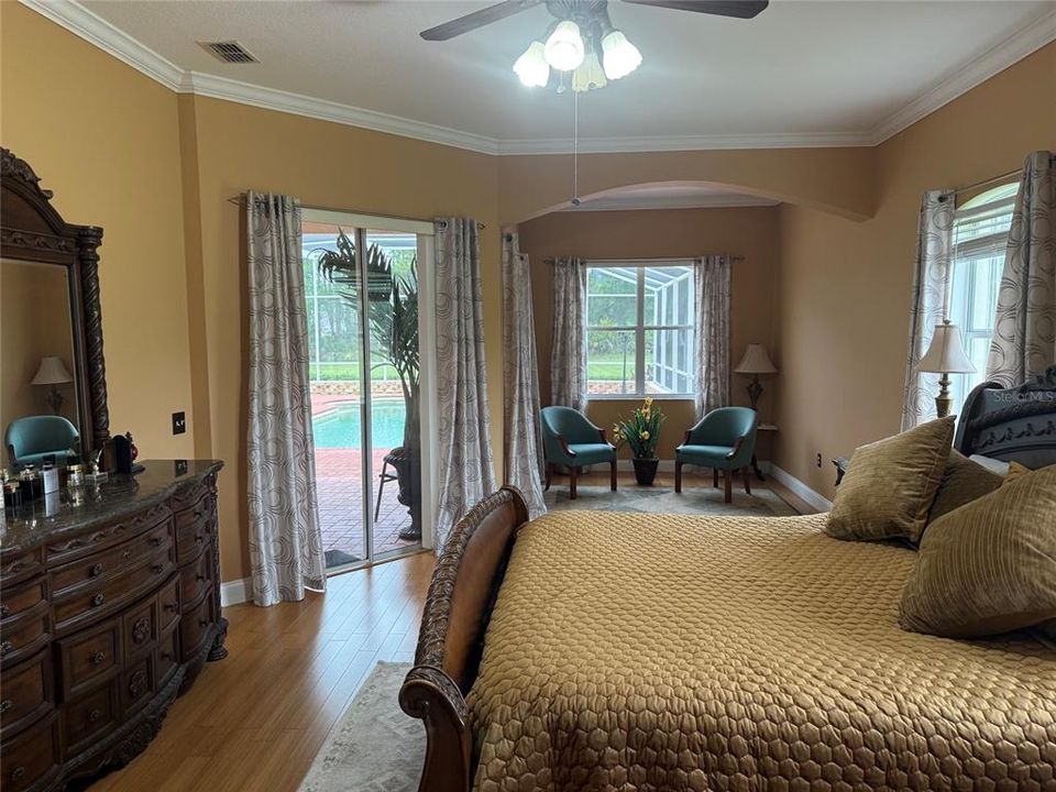 For Sale: $1,290,000 (5 beds, 3 baths, 3912 Square Feet)