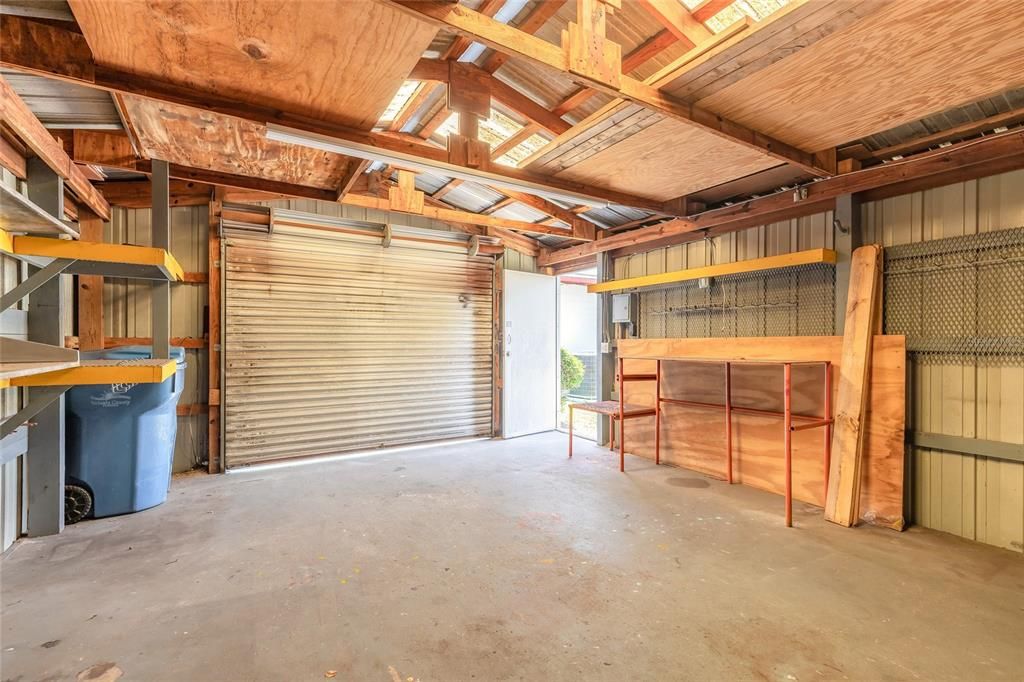 For Sale: $249,900 (3 beds, 1 baths, 924 Square Feet)