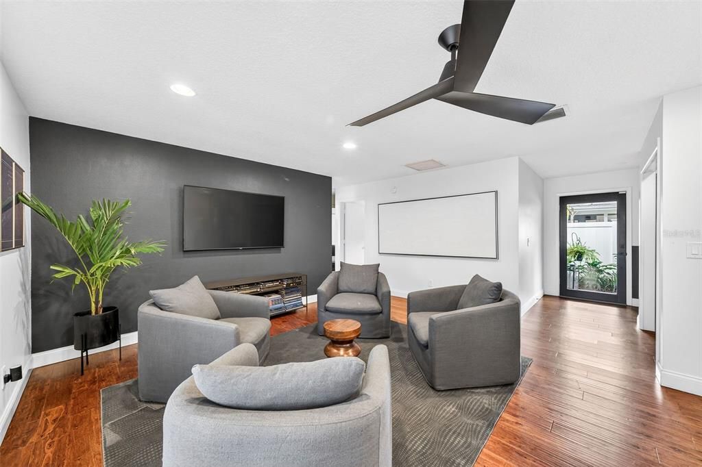 Active With Contract: $699,000 (3 beds, 2 baths, 1510 Square Feet)