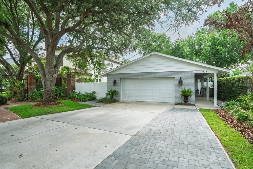 Active With Contract: $699,000 (3 beds, 2 baths, 1510 Square Feet)