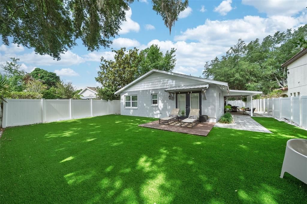 Active With Contract: $699,000 (3 beds, 2 baths, 1510 Square Feet)