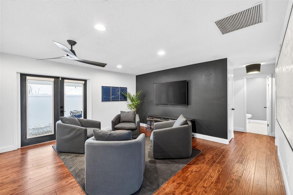 Active With Contract: $699,000 (3 beds, 2 baths, 1510 Square Feet)