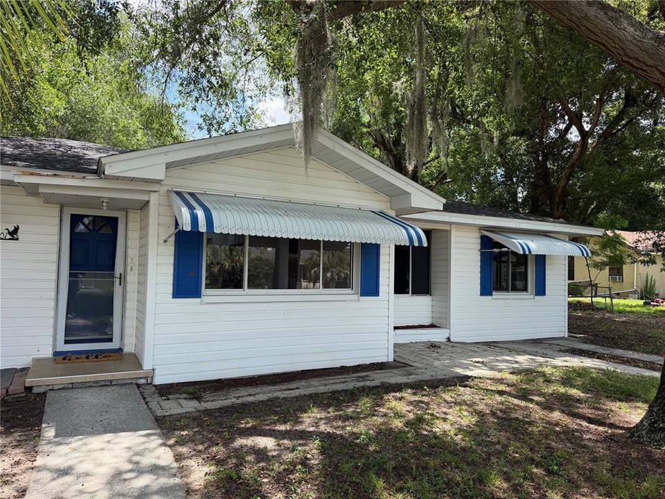 For Sale: $350,000 (2 beds, 1 baths, 1184 Square Feet)