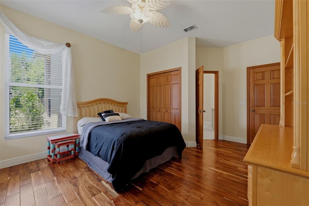 For Sale: $760,000 (3 beds, 2 baths, 2743 Square Feet)