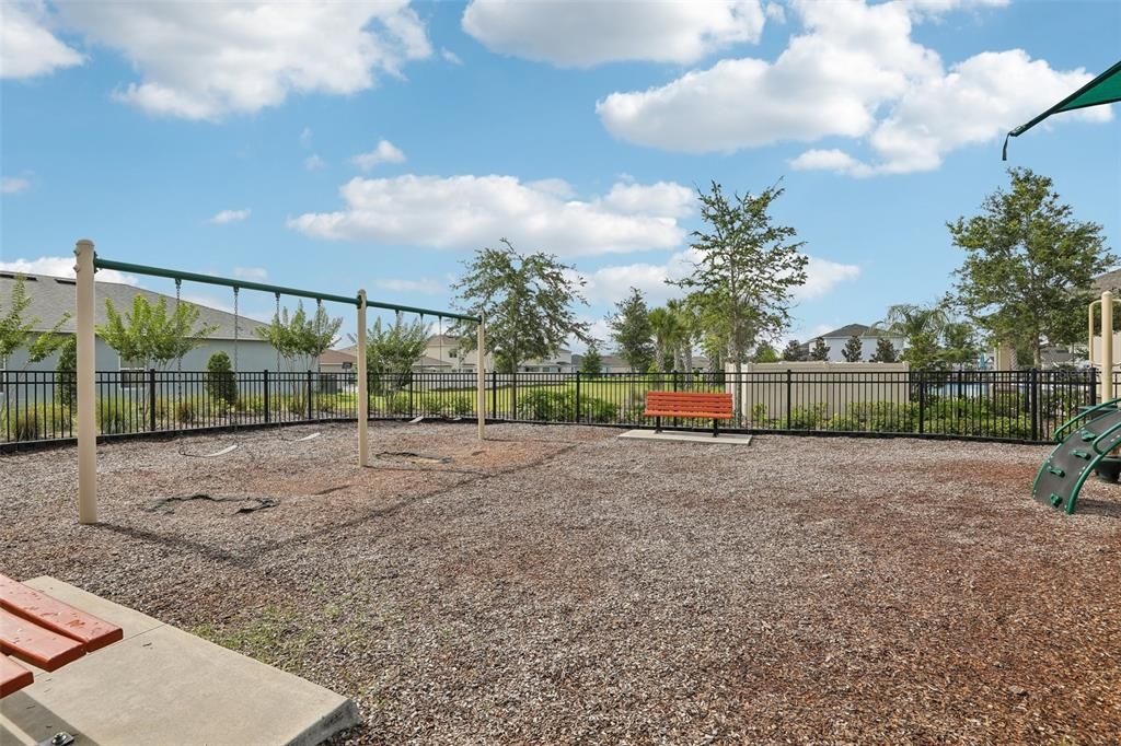 En Venta: $350,000 (4 camas, 2 baños, 1952 Pies cuadrados)