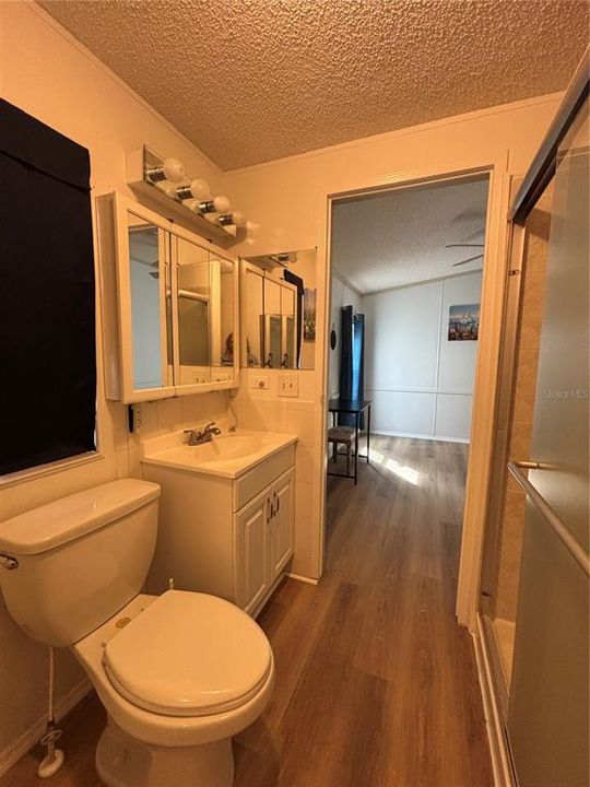 En Venta: $143,000 (2 camas, 2 baños, 944 Pies cuadrados)