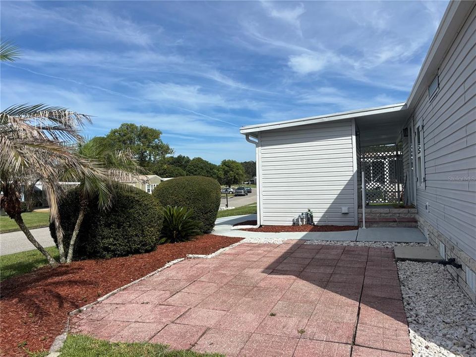 En Venta: $143,000 (2 camas, 2 baños, 944 Pies cuadrados)