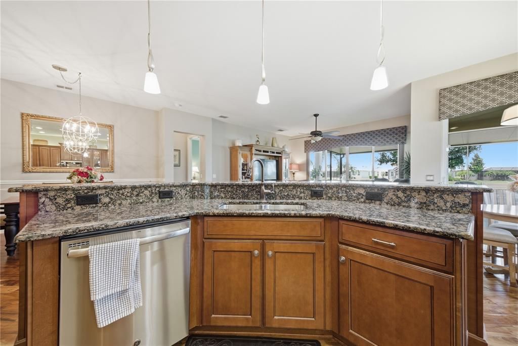 For Sale: $429,950 (3 beds, 2 baths, 2049 Square Feet)