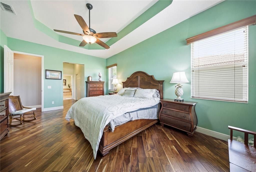 For Sale: $429,950 (3 beds, 2 baths, 2049 Square Feet)
