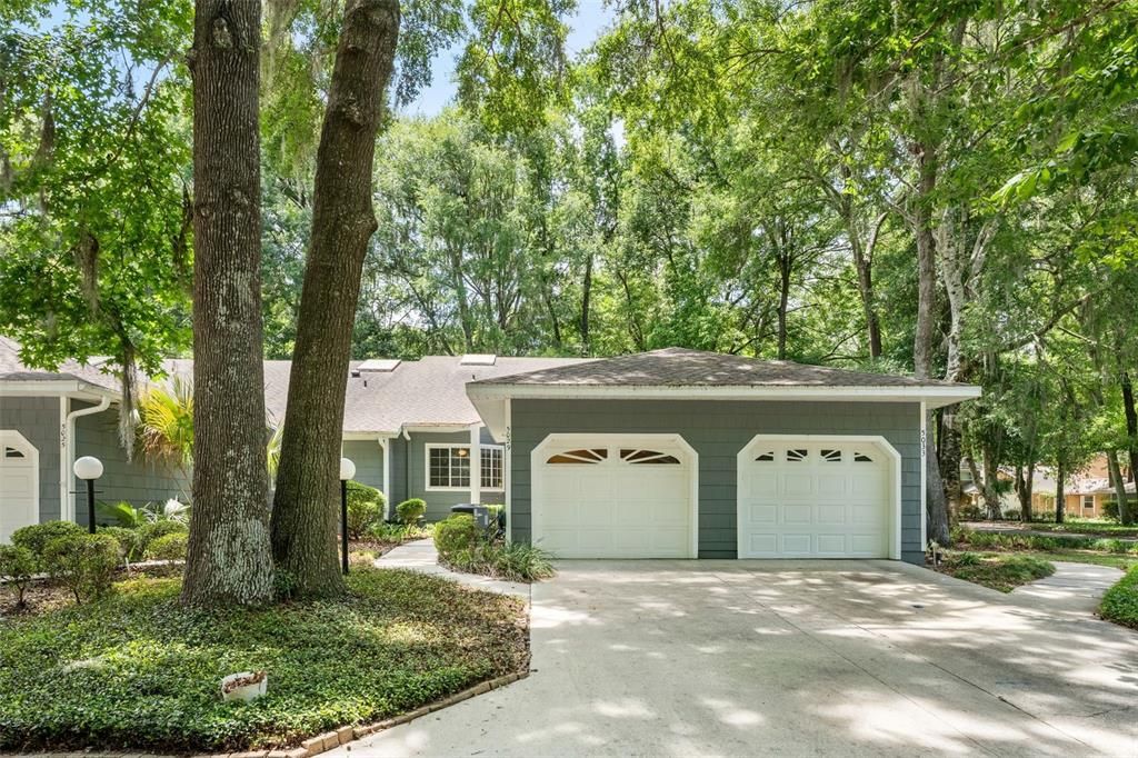 Active With Contract: $219,000 (2 beds, 2 baths, 1420 Square Feet)