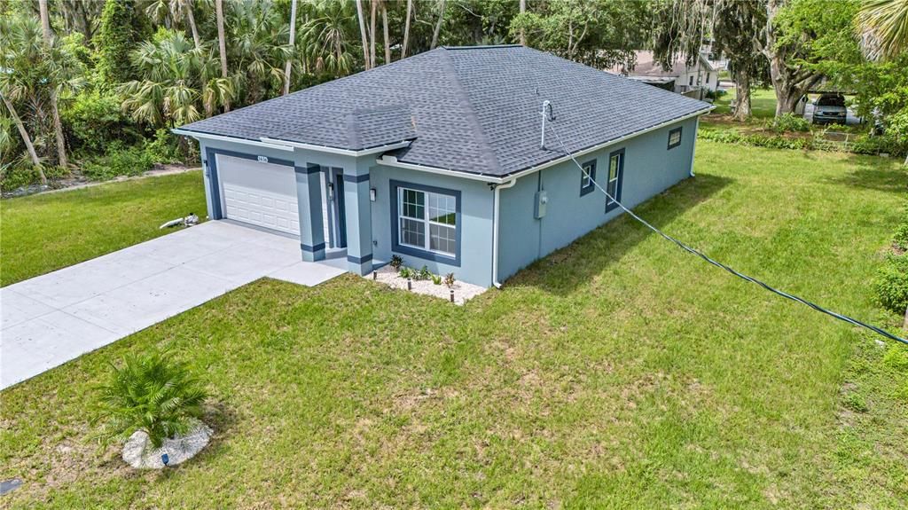 На продажу: $335,000 (3 спален, 2 ванн, 1377 Квадратных фут)