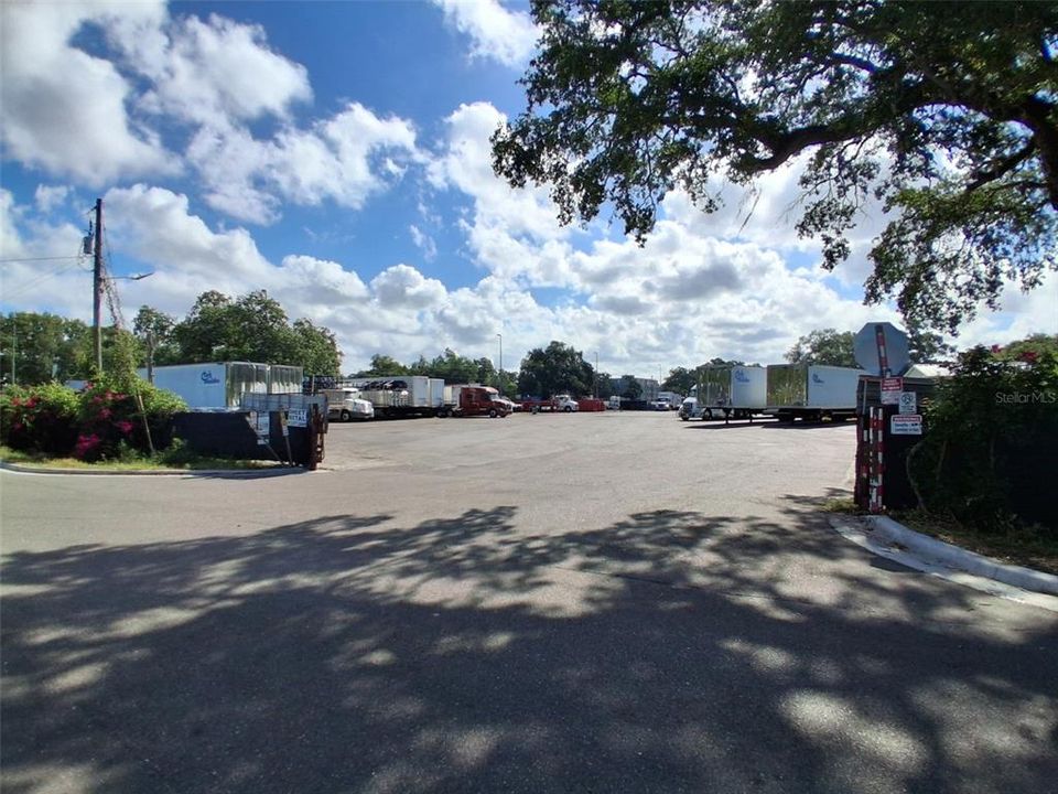 For Sale: $3,500,000 (2.67 acres)