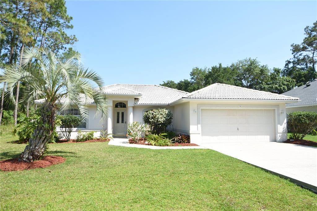 For Rent: $1,875 (3 beds, 2 baths, 1272 Square Feet)