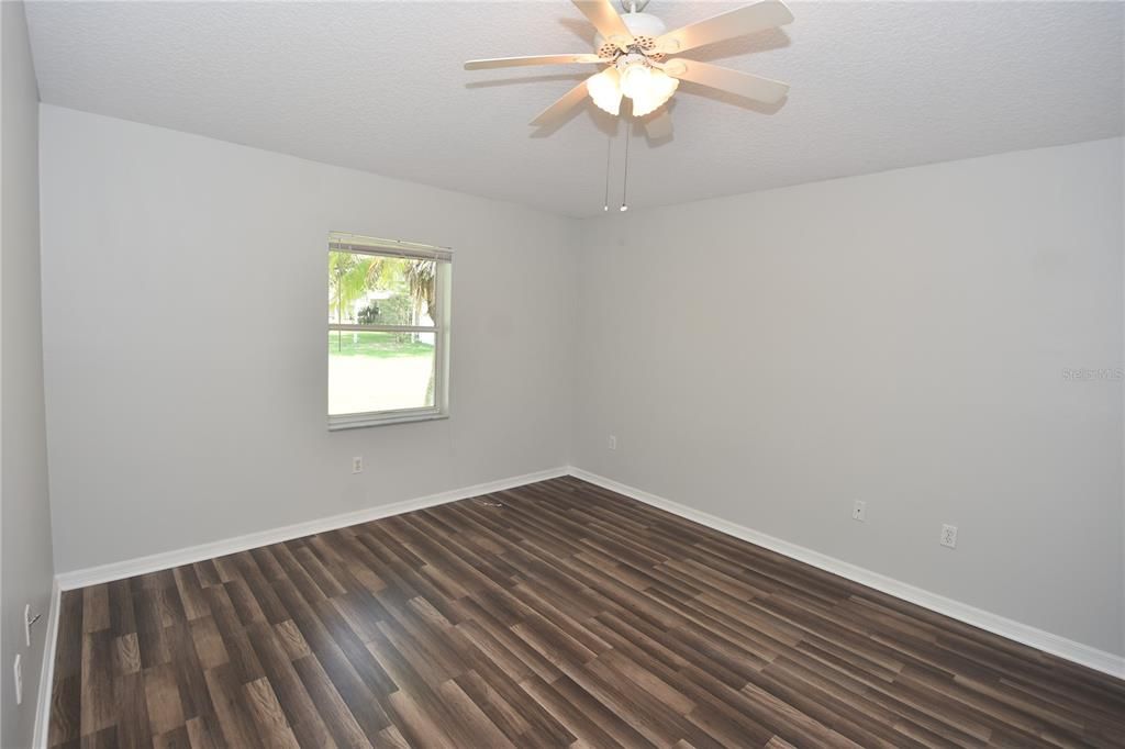 For Rent: $1,875 (3 beds, 2 baths, 1272 Square Feet)