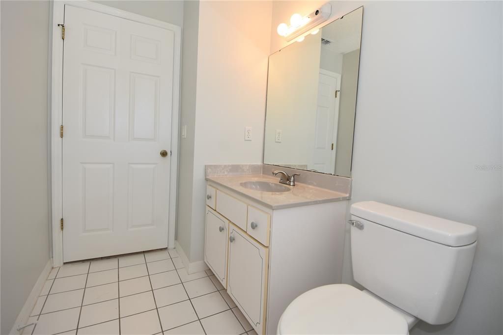 For Rent: $1,875 (3 beds, 2 baths, 1272 Square Feet)