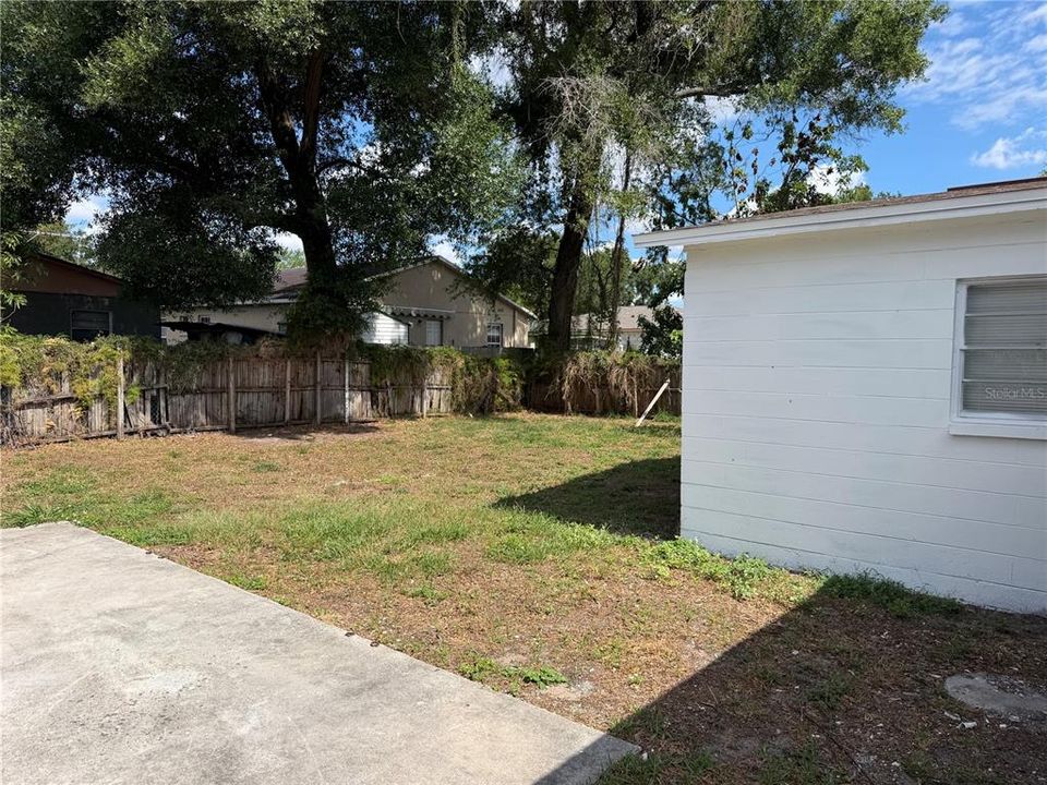 En Venta: $329,900 (4 camas, 2 baños, 1290 Pies cuadrados)