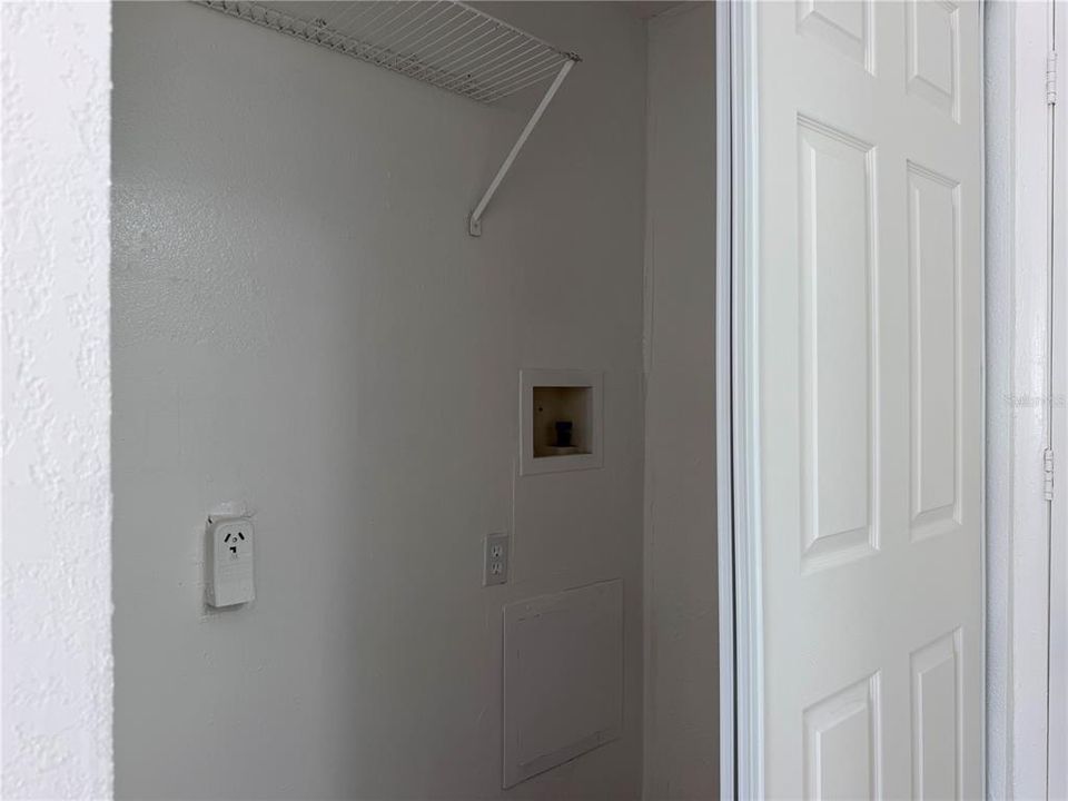 En Venta: $329,900 (4 camas, 2 baños, 1290 Pies cuadrados)