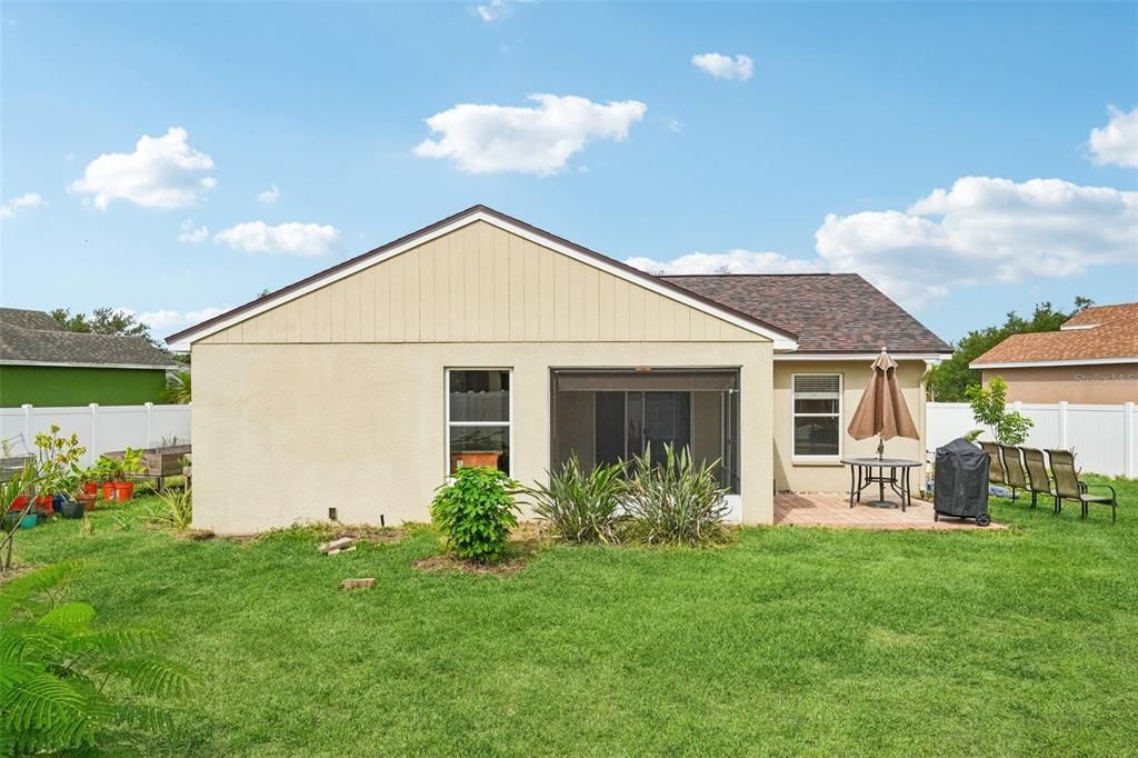 En Venta: $275,000 (3 camas, 2 baños, 1266 Pies cuadrados)
