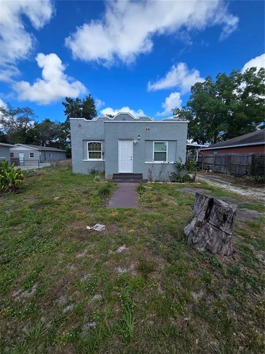 For Sale: $139,987 (3 beds, 1 baths, 1141 Square Feet)