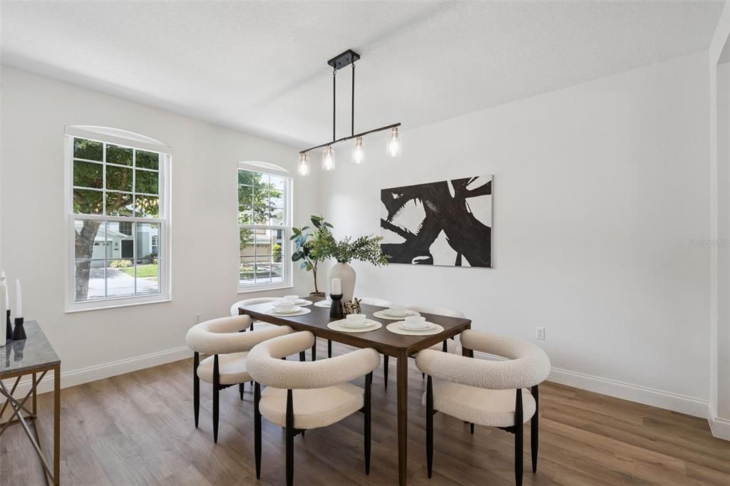 En Venta: $700,000 (5 camas, 3 baños, 3448 Pies cuadrados)