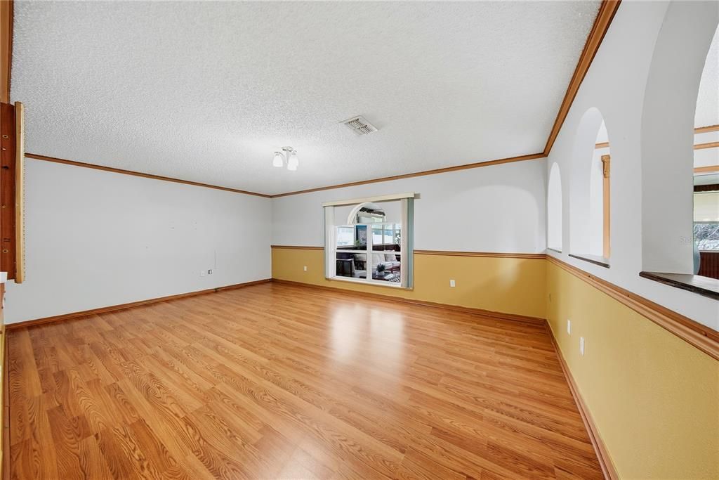 For Sale: $450,000 (4 beds, 2 baths, 2222 Square Feet)
