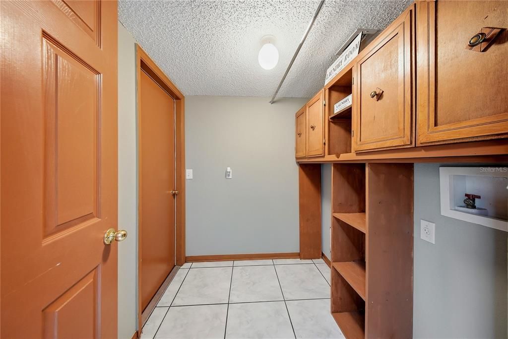 For Sale: $450,000 (4 beds, 2 baths, 2222 Square Feet)