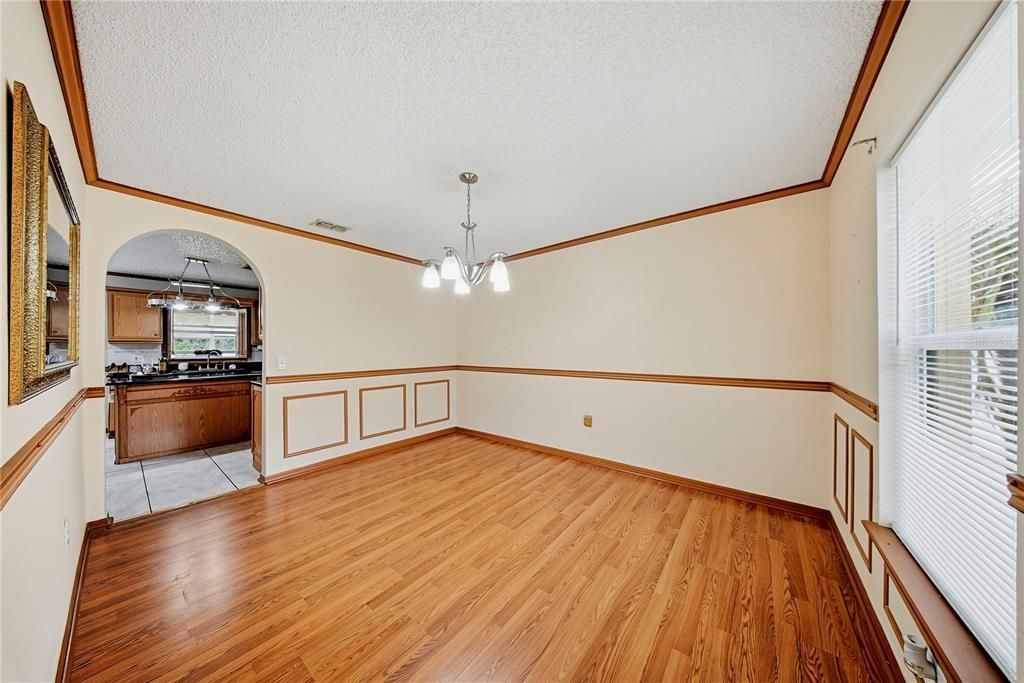 For Sale: $450,000 (4 beds, 2 baths, 2222 Square Feet)