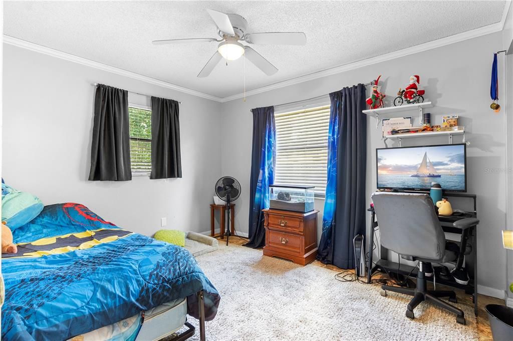 For Sale: $220,000 (3 beds, 2 baths, 1128 Square Feet)