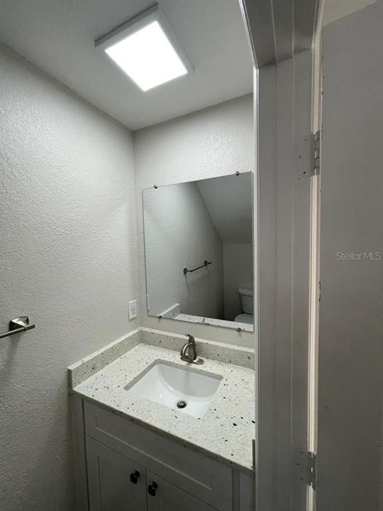 В аренду: $1,500 (1 спален, 1 ванн, 745 Квадратных фут)
