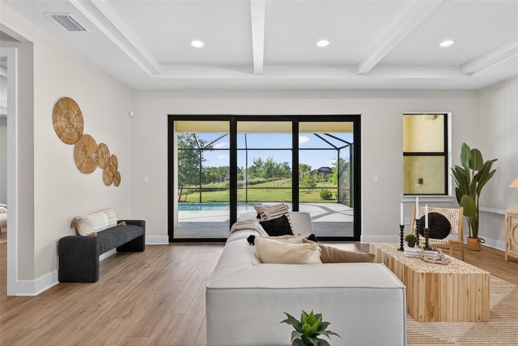 En Venta: $899,000 (4 camas, 3 baños, 2337 Pies cuadrados)