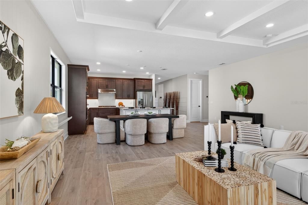 En Venta: $899,000 (4 camas, 3 baños, 2337 Pies cuadrados)