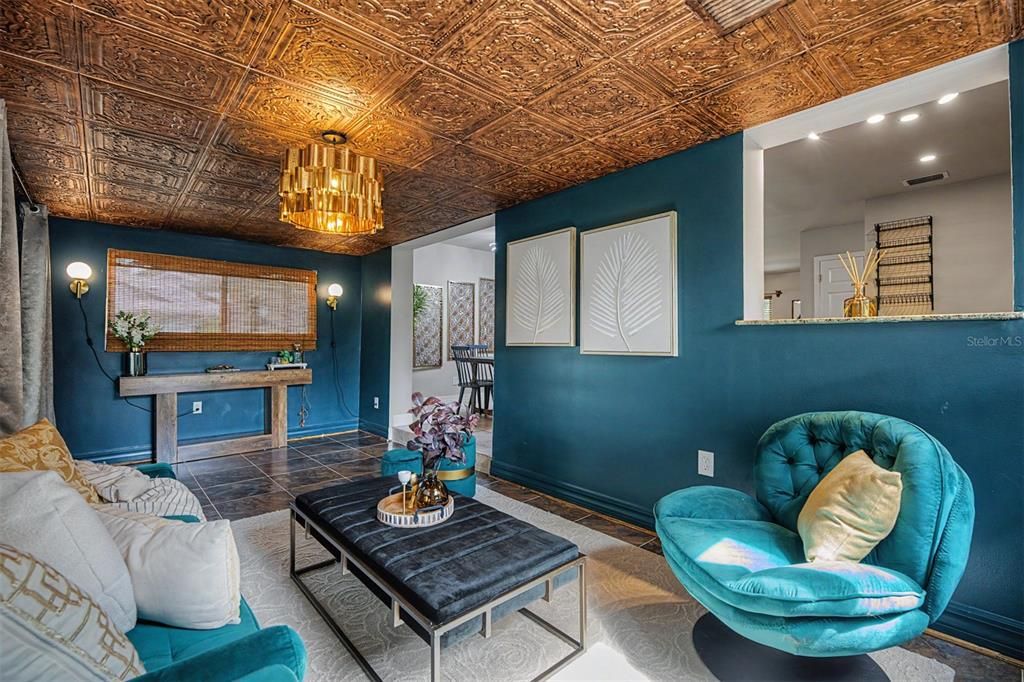 For Sale: $435,000 (3 beds, 2 baths, 1880 Square Feet)