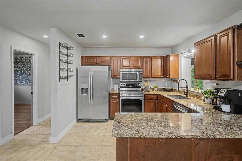 For Sale: $435,000 (3 beds, 2 baths, 1880 Square Feet)