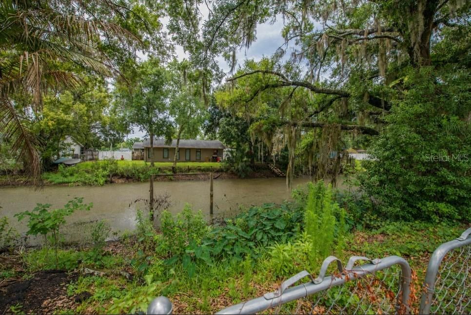 For Sale: $435,000 (3 beds, 2 baths, 1880 Square Feet)
