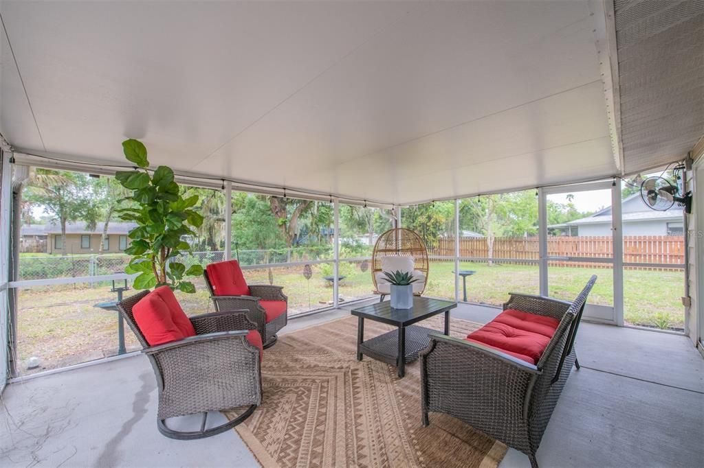 For Sale: $435,000 (3 beds, 2 baths, 1880 Square Feet)