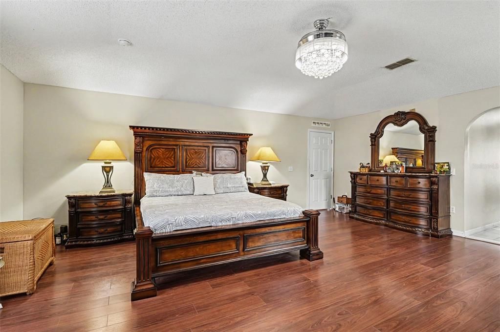 For Sale: $445,000 (4 beds, 3 baths, 3012 Square Feet)