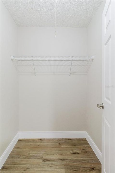 For Rent: $1,700 (3 beds, 2 baths, 2275 Square Feet)